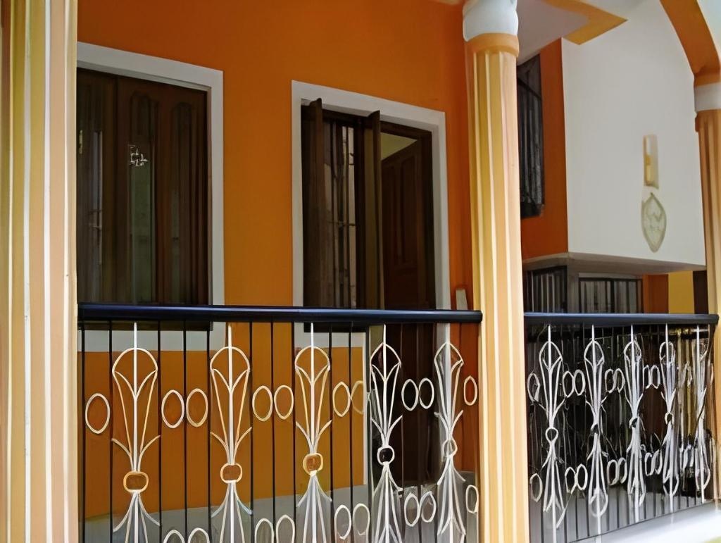 The Orange House  Property Views  Interior View 2