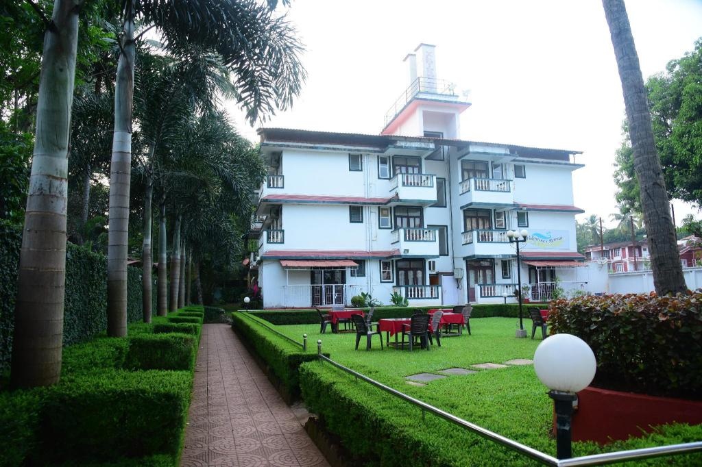 Valentines Retreat Near Candolim Beach  Facilities  Garden 18
