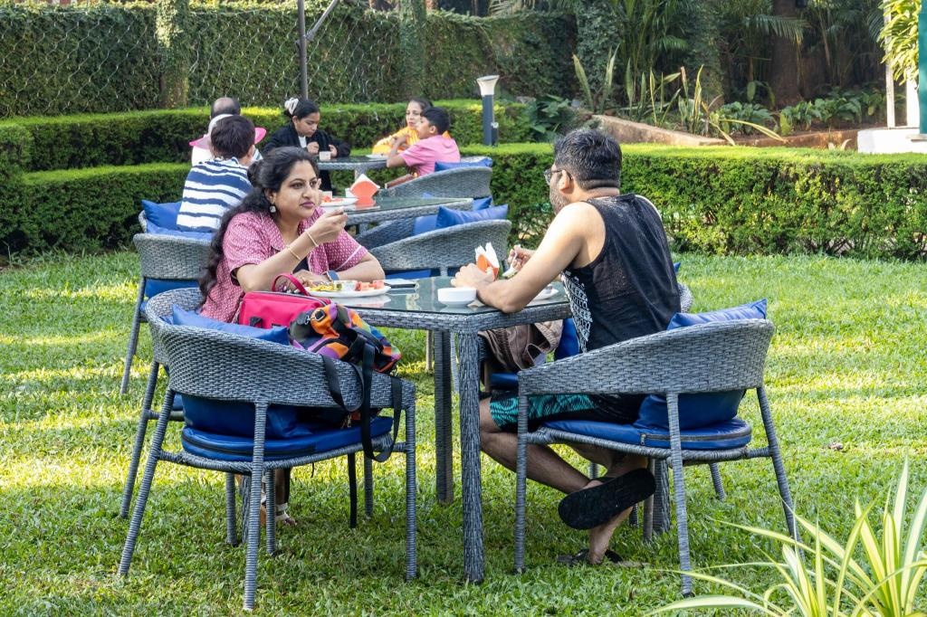 Valentines Retreat Near Candolim Beach  Facilities  Garden 24