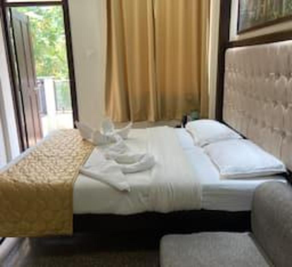 Valentines Retreat Near Candolim Beach  Rooms  Rooms Image 21 21