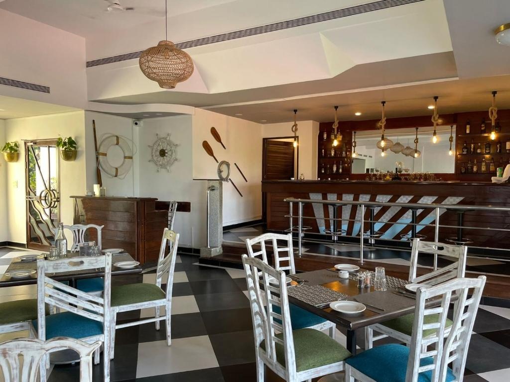 Sterling Goa Bardez  Dining  Restaurant 11