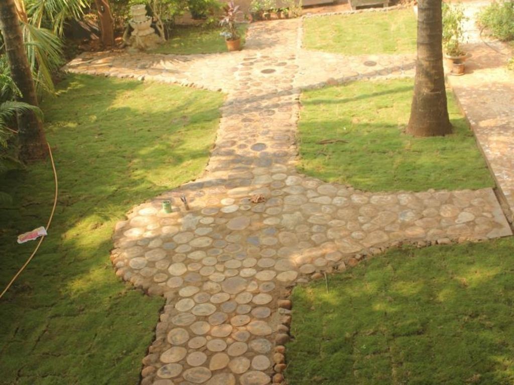 Shankarz By The Sea Mandrem  Facilities  Garden 1