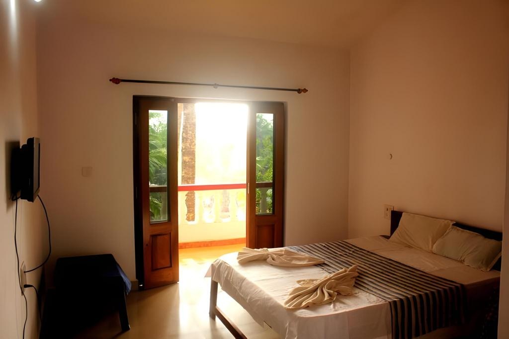 Shankarz By The Sea Mandrem  Rooms  Standard Non Air Conditioning 1