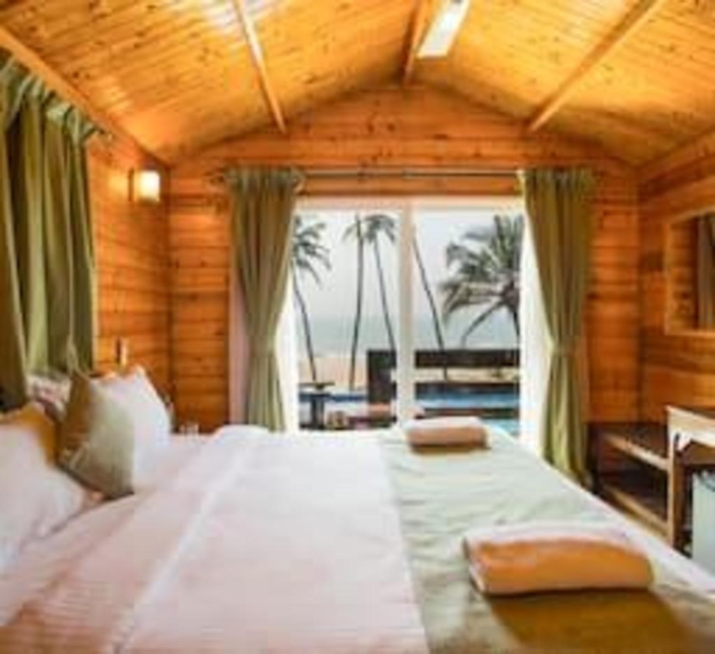 Antares Beach Resort And Club Vagator Beach  Rooms  Bedroom 1