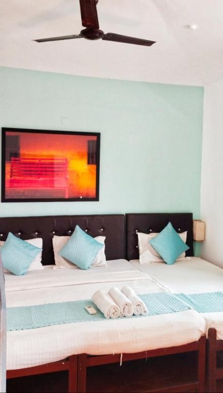 Baga Paradise Hotel  Rooms  Rooms Image 4 4