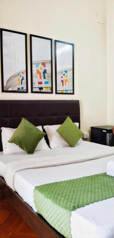 Baga Paradise Hotel  Rooms  Rooms Image 7 7
