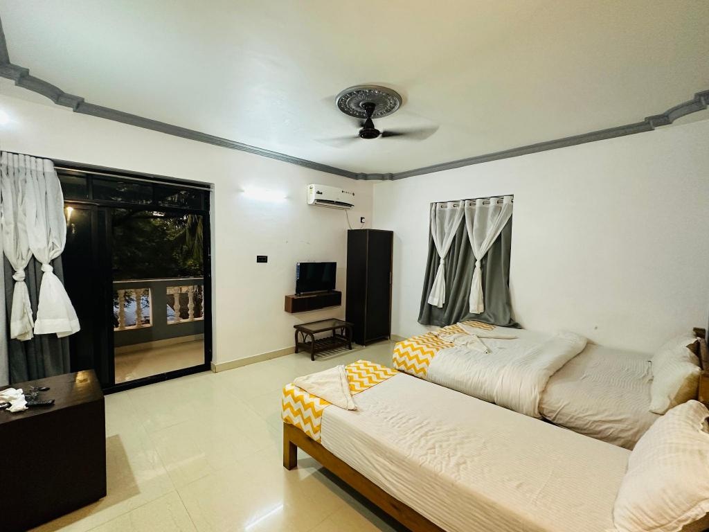 HOTEL BAGA BAY  Rooms  Family Deluxe Room Room Plan 3