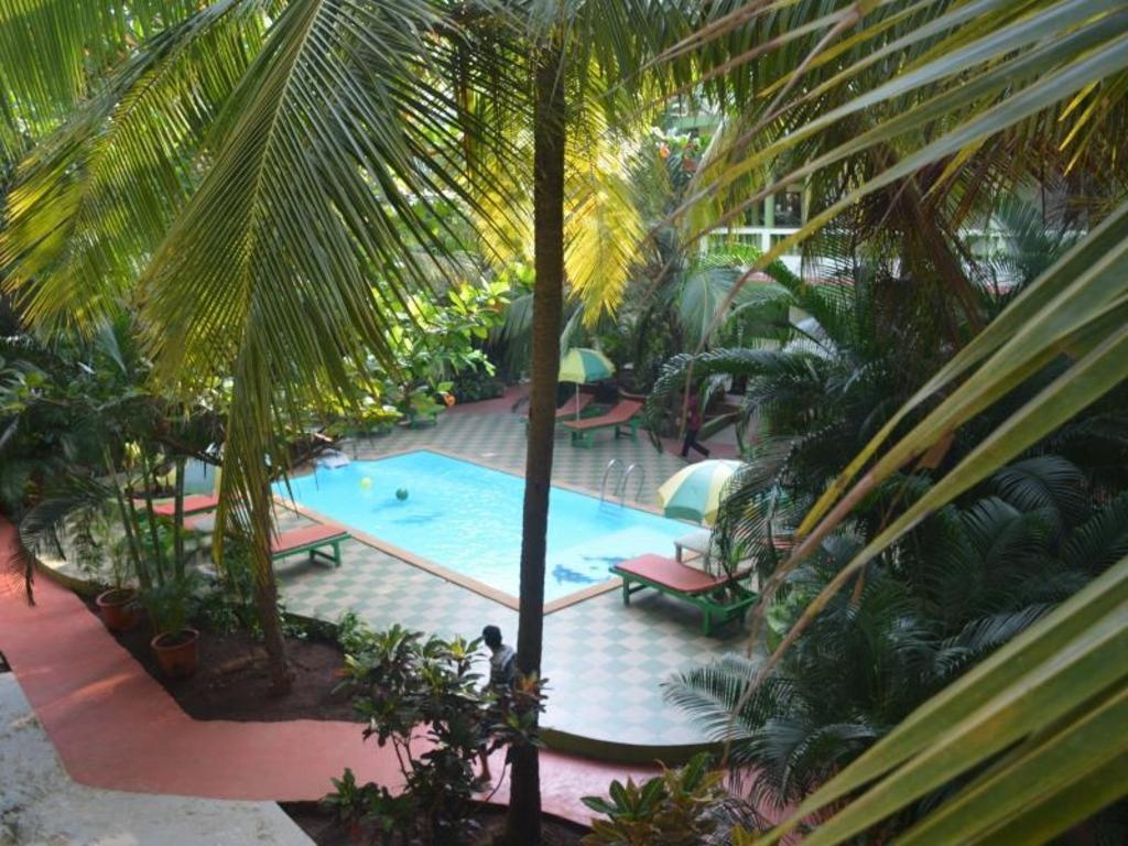Classic De Ever Green Resort  Facilities  Garden 6