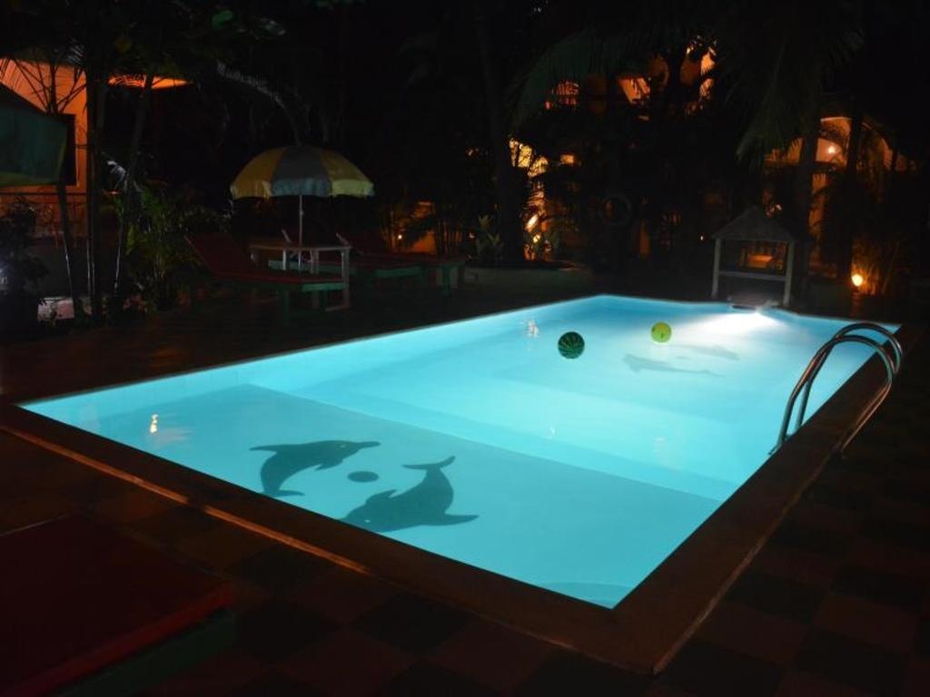 Classic De Ever Green Resort  Facilities  Swimming Pool 8