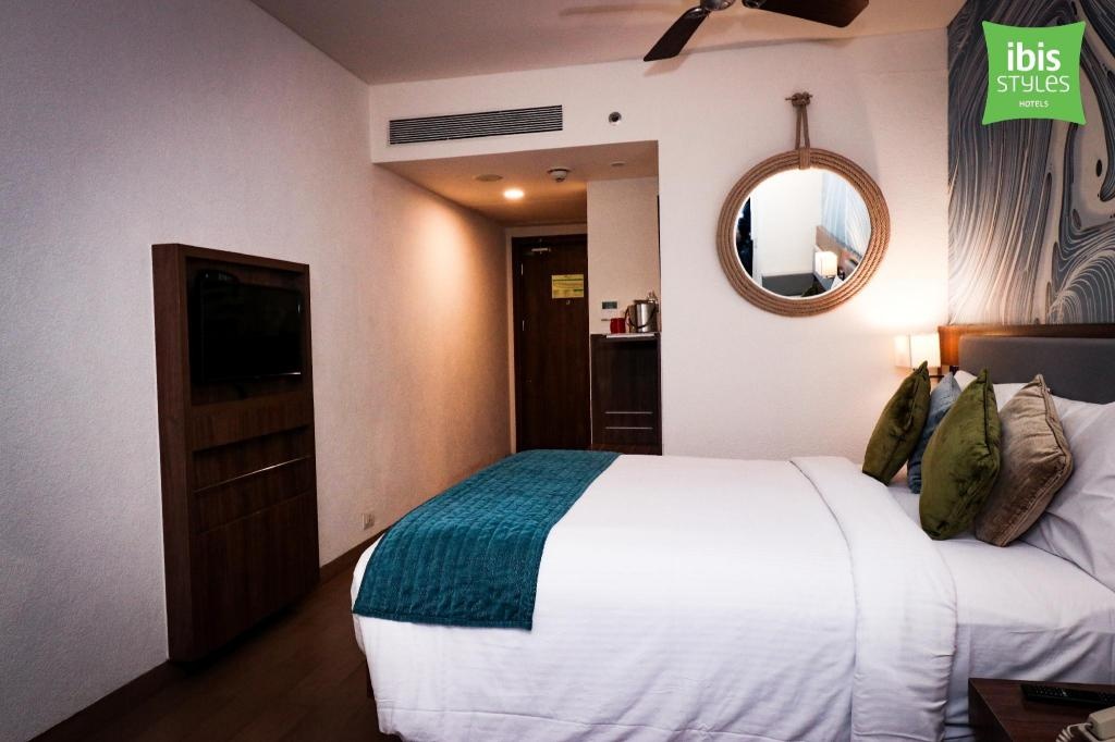 Ibis Styles Goa Calangute Resort An AccorHotels Brand  Rooms  Standard Queen Room With Balcony Room Plan 7