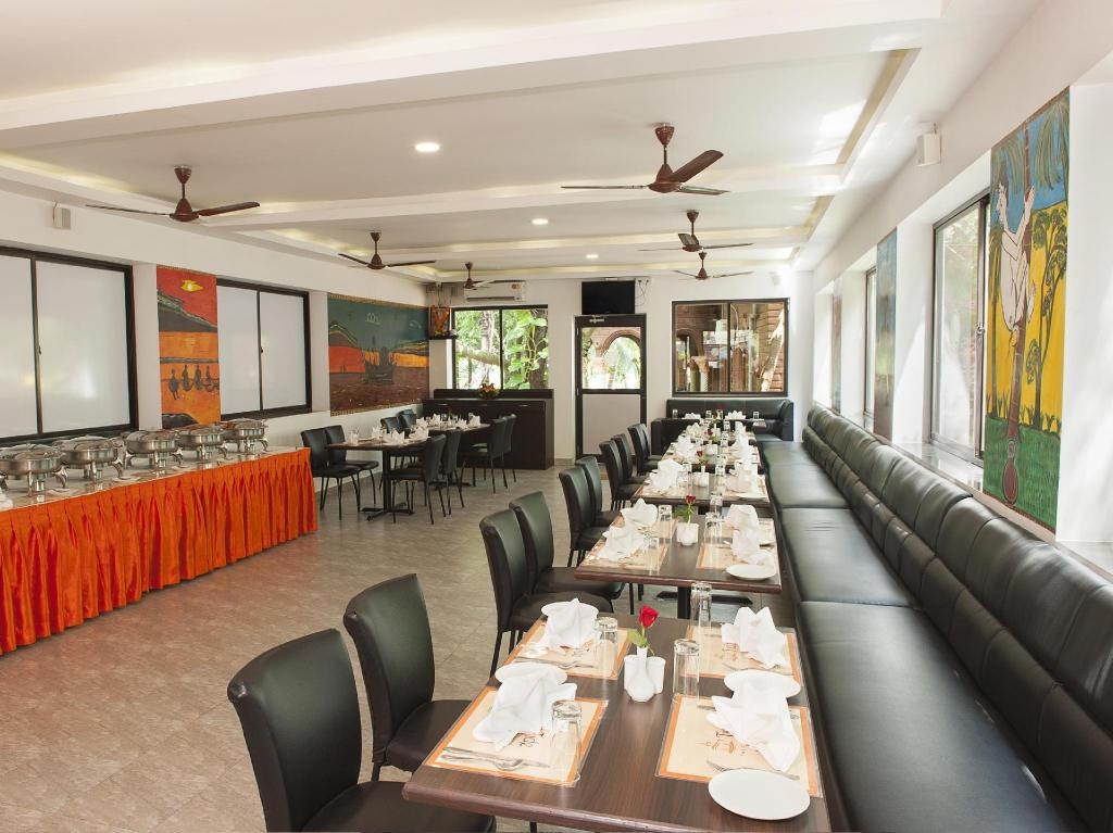 Le Pearl Goa Resort And Spa  Dining  Restaurant 1