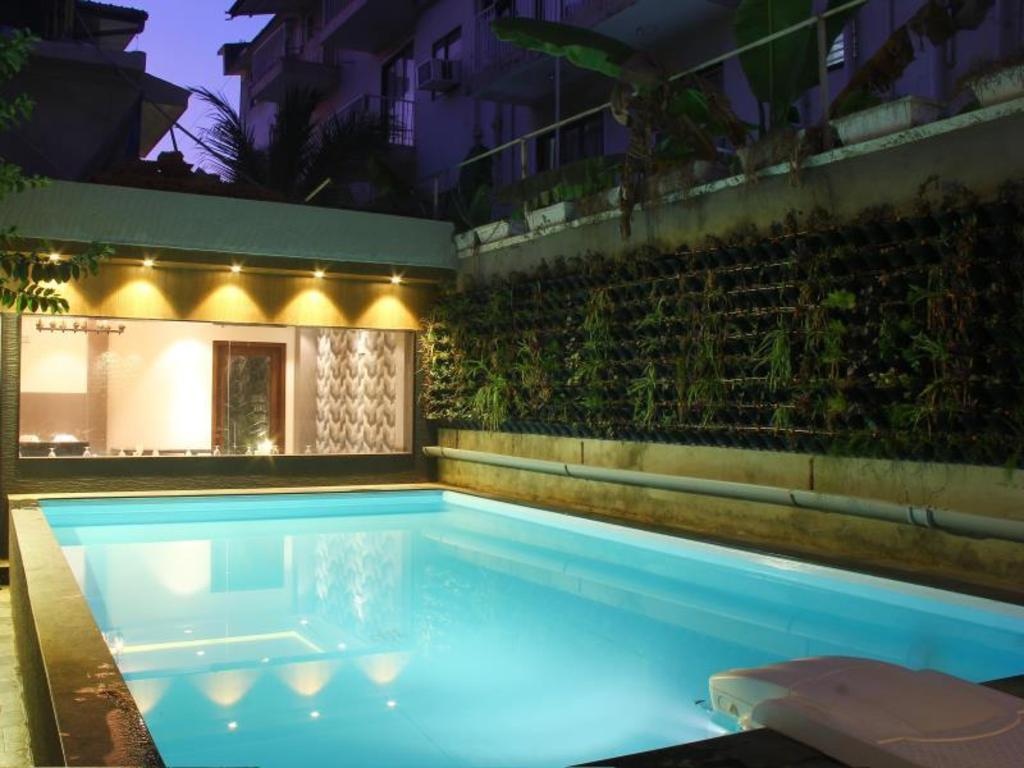 The Flora Residency  Facilities  Swimming Pool Outdoor 1