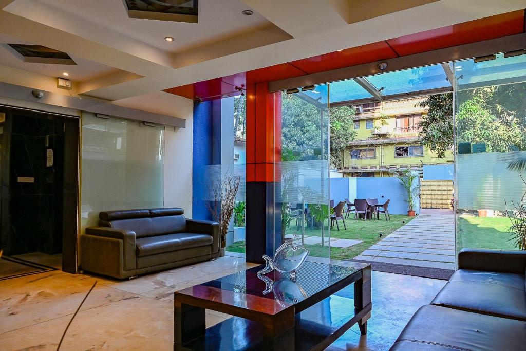 Resort The Karishma Grand  Property Views  Lobby 6