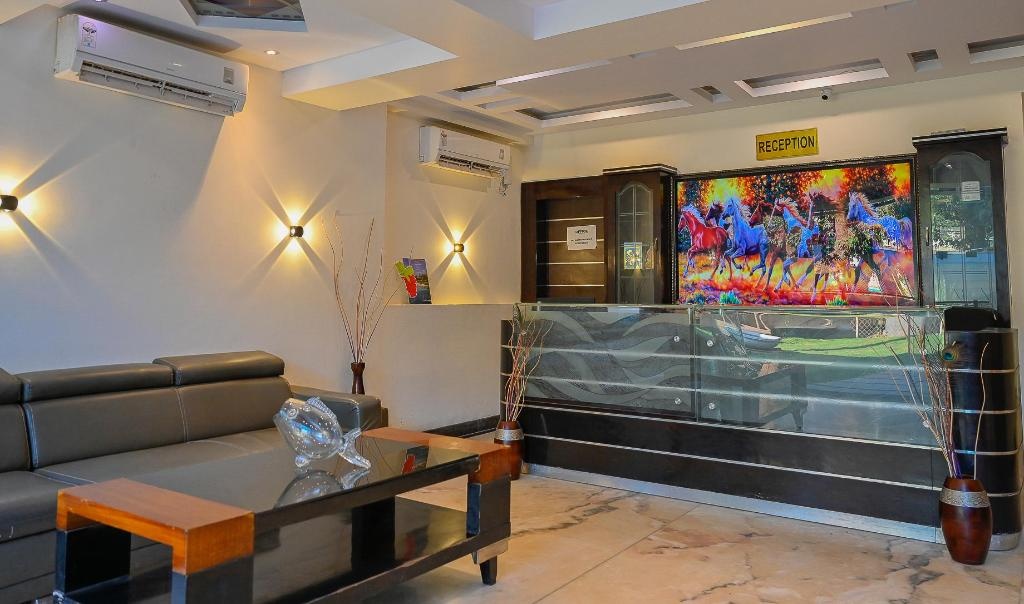 Resort The Karishma Grand  Property Views  Reception 7