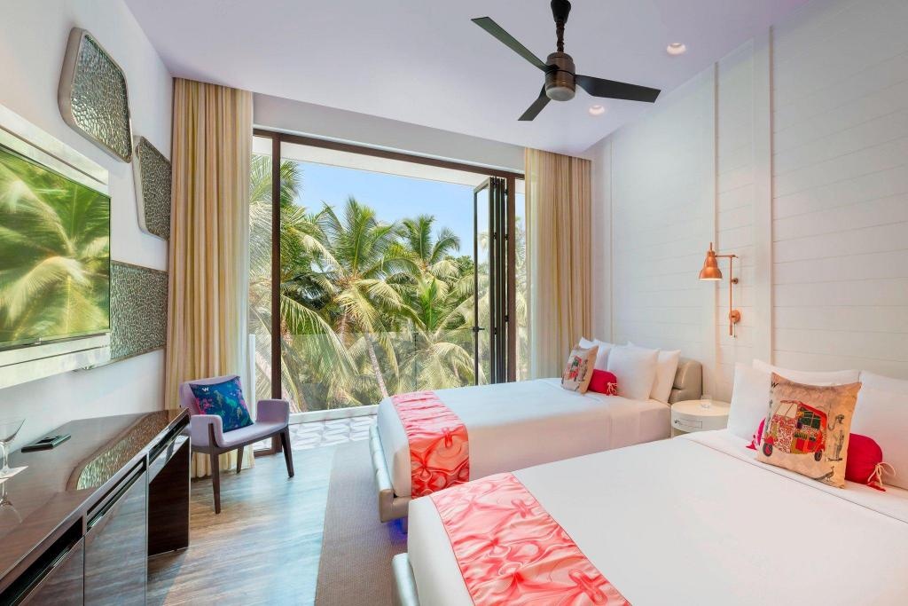 W Goa  Rooms  Wonderful Guest Room 2 Queen Balcony 15