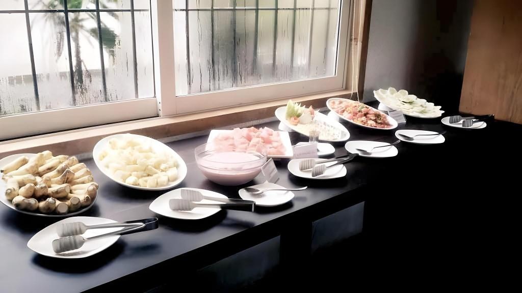 The Ocean Park Hotel  Dining  Food And Beverages 4