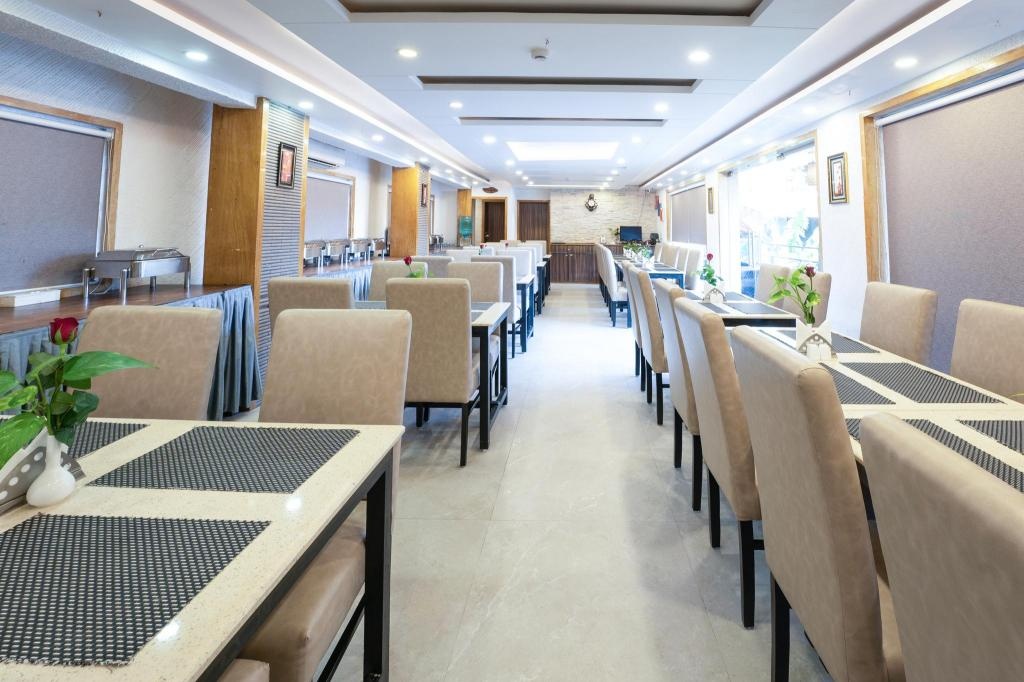 The Ocean Park Hotel  Dining  Restaurant 2