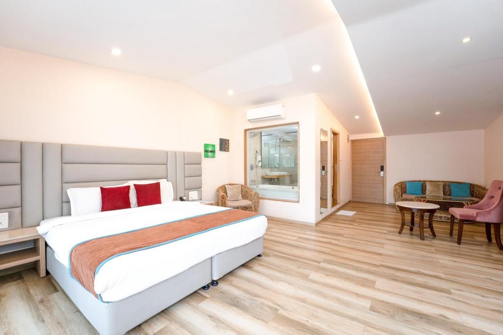 The Ocean Park Hotel  Rooms  Studio Bedroom 1