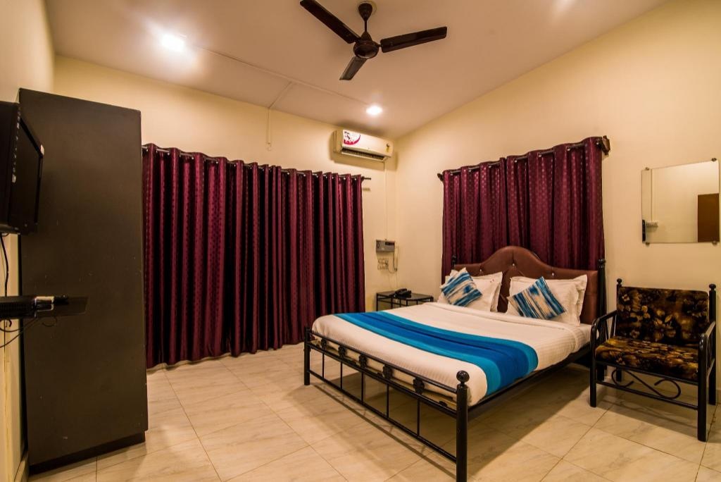 Hotel Prime Residency  Rooms  Family Room Bed 2