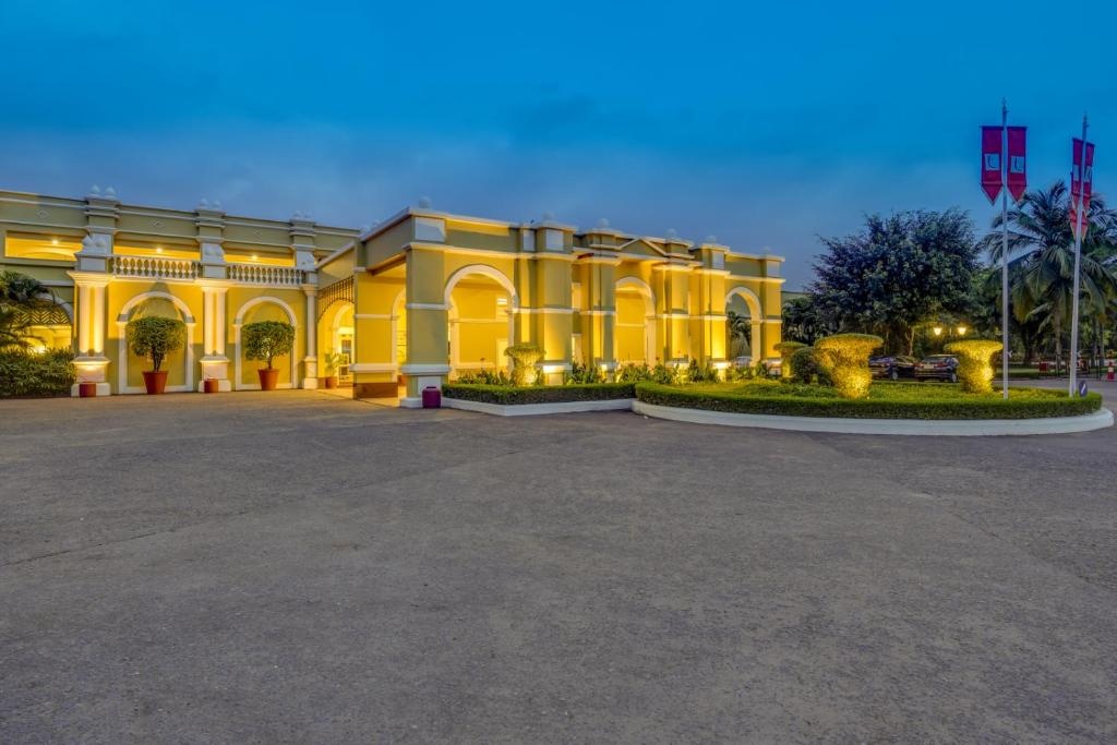 The LaLiT Golf Spa Resort Goa  Property Views  Entrance 12