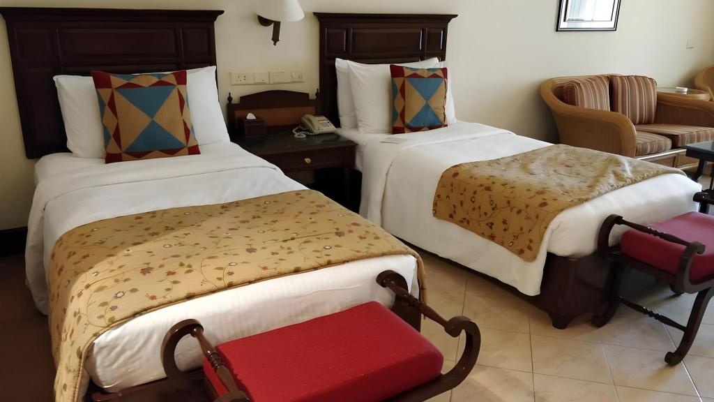The LaLiT Golf Spa Resort Goa  Rooms  Rooms Image 11 11