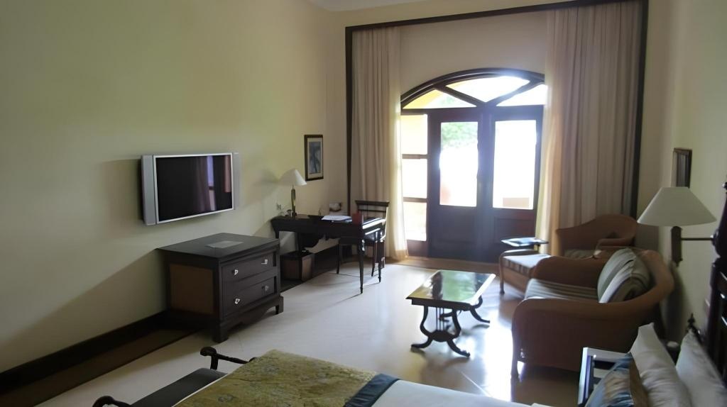 The LaLiT Golf Spa Resort Goa  Rooms  Rooms Image 14 14