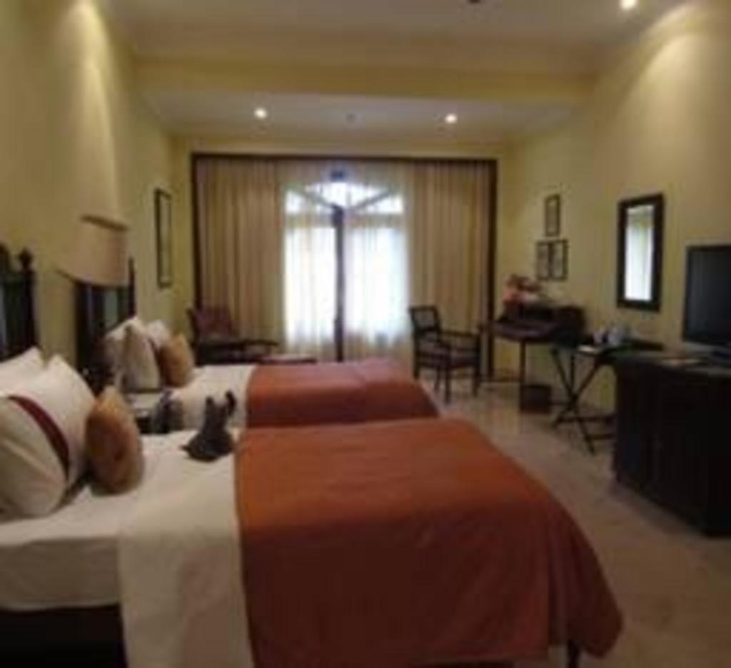 The LaLiT Golf Spa Resort Goa  Rooms  Rooms Image 16 16