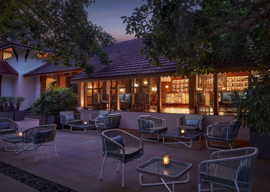 Alila Diwa Goa India  Facilities  Barlounge 2