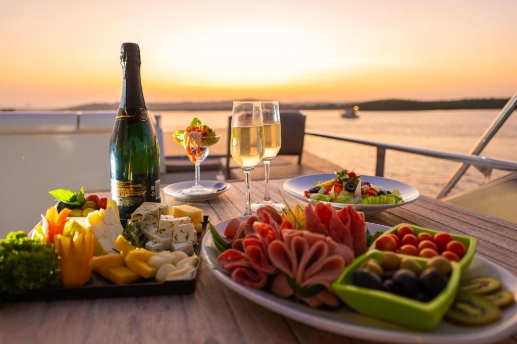 O Hotel Goa Candolim Beach  Facilities  Facilities 19