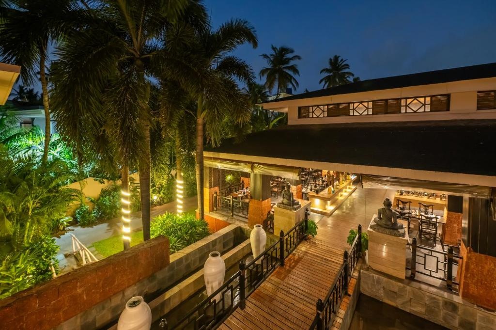 O Hotel Goa Candolim Beach  Property Views  Entrance 16