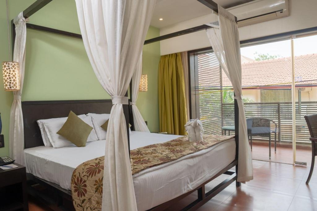 Kyriad Prestige Calangute Goa By OTHPL  Rooms  Superior Room With Balcony 1