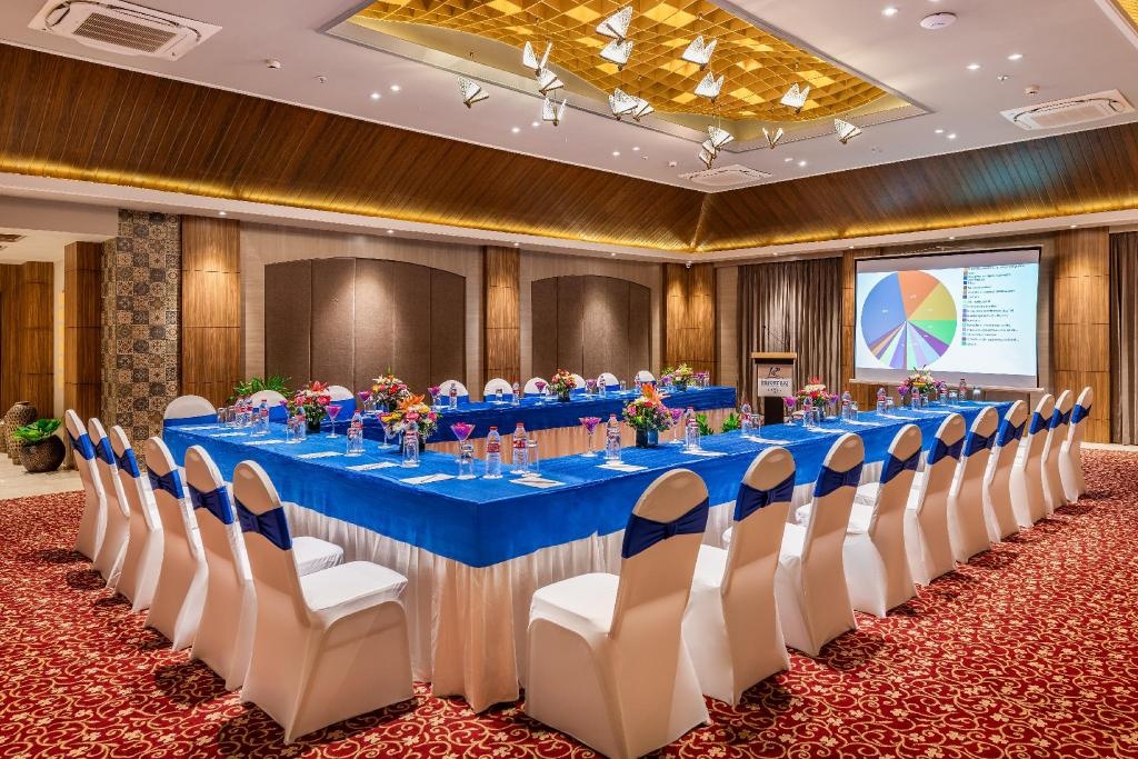 Resort Rio Arpora Baga  Facilities  Banquet Hall 22