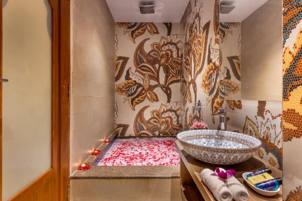Resort Rio Arpora Baga  Facilities  Spa 34