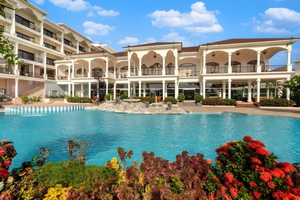 Resort Rio Arpora Baga  Facilities  Swimming Pool 1