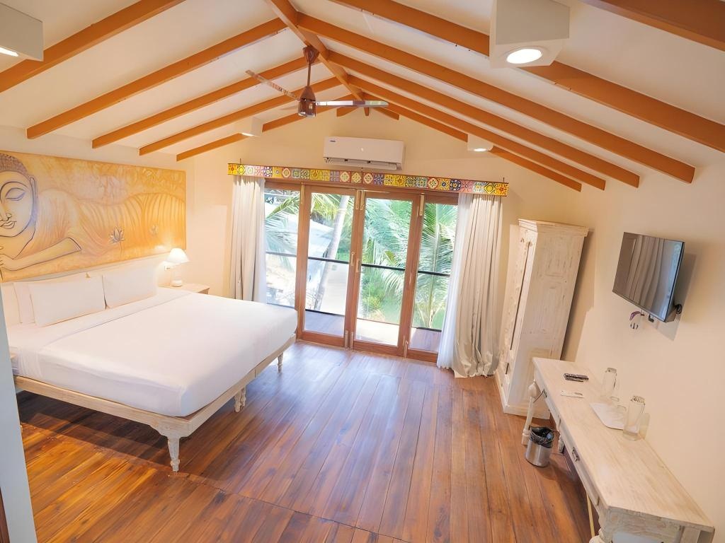 Leela Cottages  Rooms  Guestroom 1