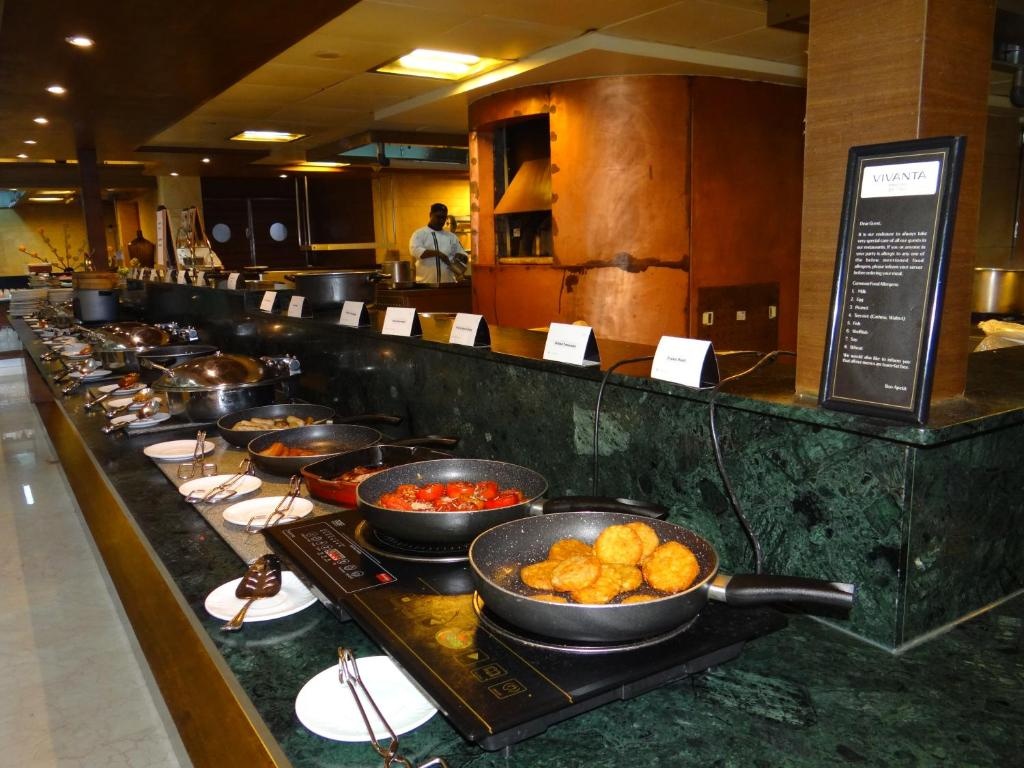 Vivanta Goa Panaji  Dining  Food And Beverages 21