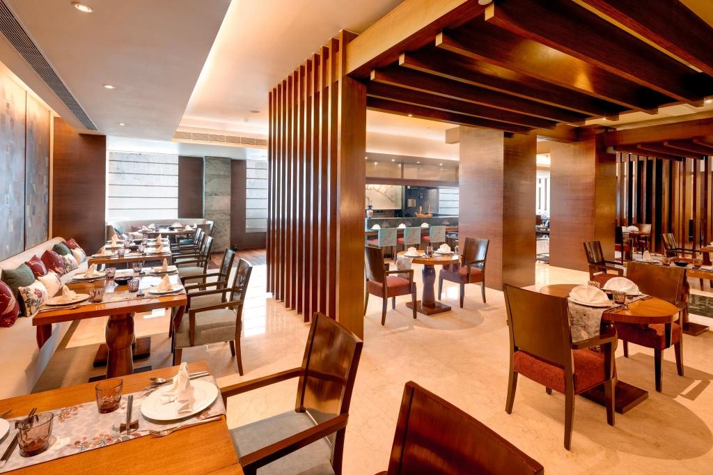 Vivanta Goa Panaji  Dining  Dining Image 4 4