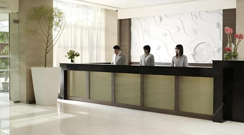 Vivanta Goa Panaji  Property Views  Lobby 15