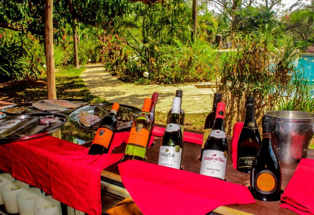 Hotel Laguna Anjuna Goa  Dining  Food And Beverages 3