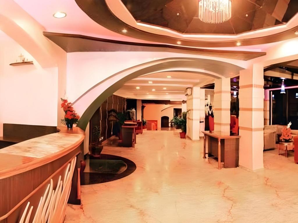 Nazri Resort  Property Views  Lobby 2