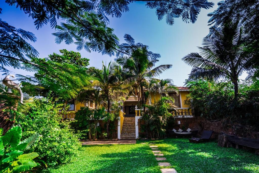 Fiesta Beach Resort  Facilities  Garden 6