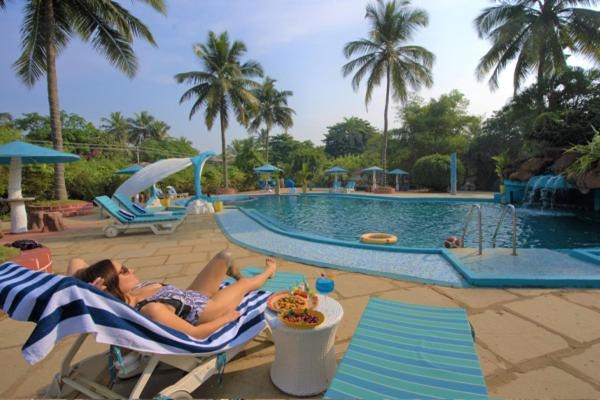Paradise Village Beach Resort  Facilities  Swimming Pool 5