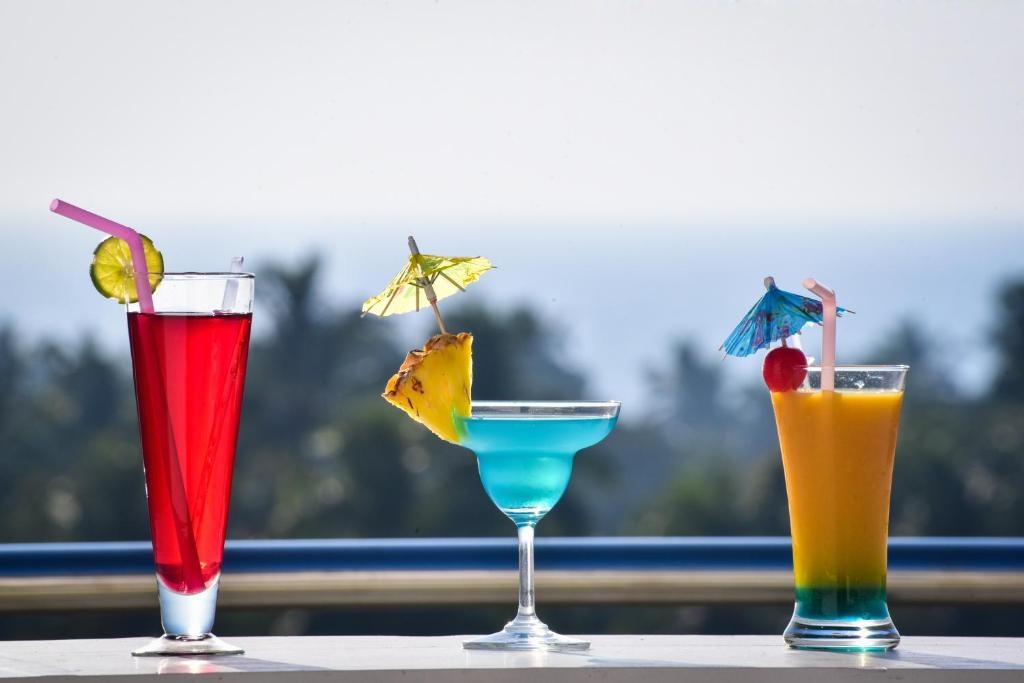 Silver Sands Serenity  Dining  Food And Beverages 8