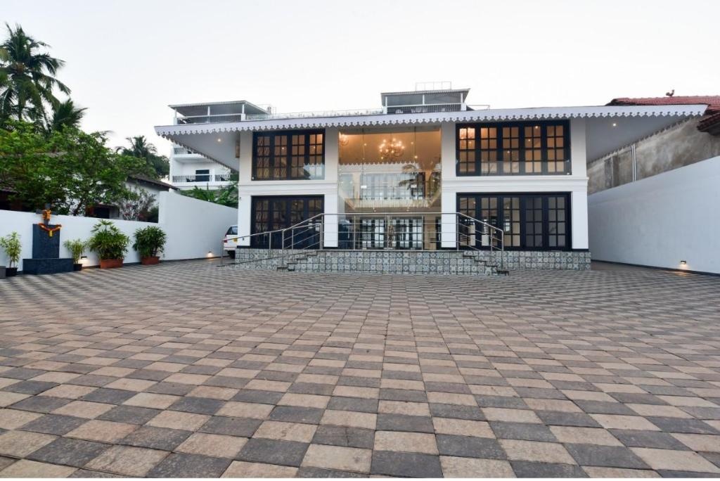 Silver Sands Serenity  Property Views  Exterior View 8