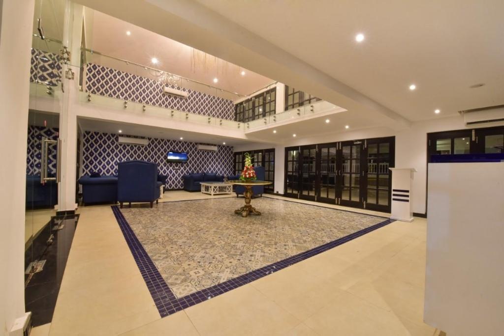 Silver Sands Serenity  Property Views  Lobby 6