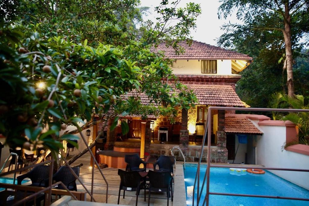 Lar Amorosa Boutique Hotel Goa  Facilities  Swimming Pool Outdoor 1