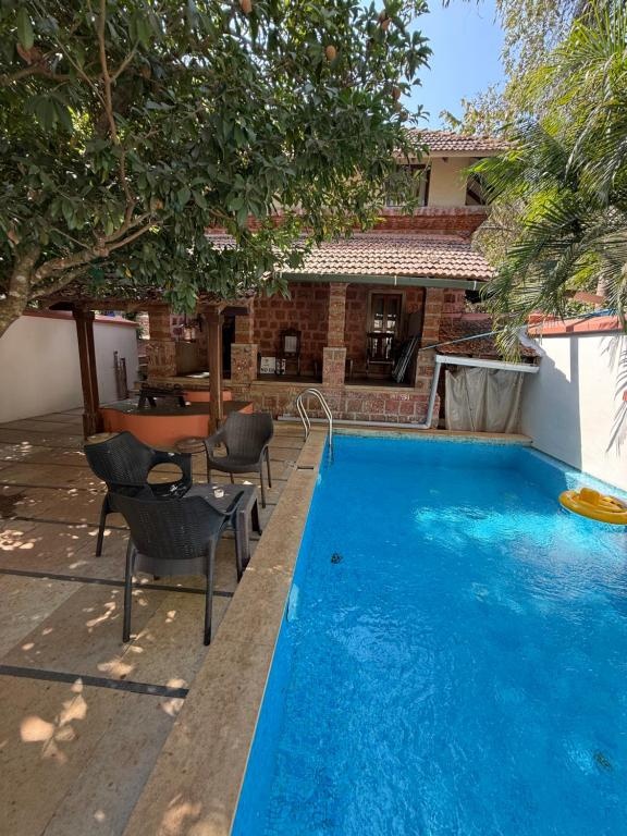 Lar Amorosa Boutique Hotel Goa  Facilities  Swimming Pool 5