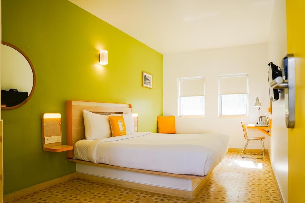 Bloom Hotel Calangute  Rooms  Standard King Room Room Plan 1