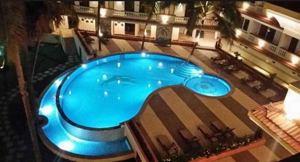 Sterling Goa Varca  Facilities  Swimming Pool 9
