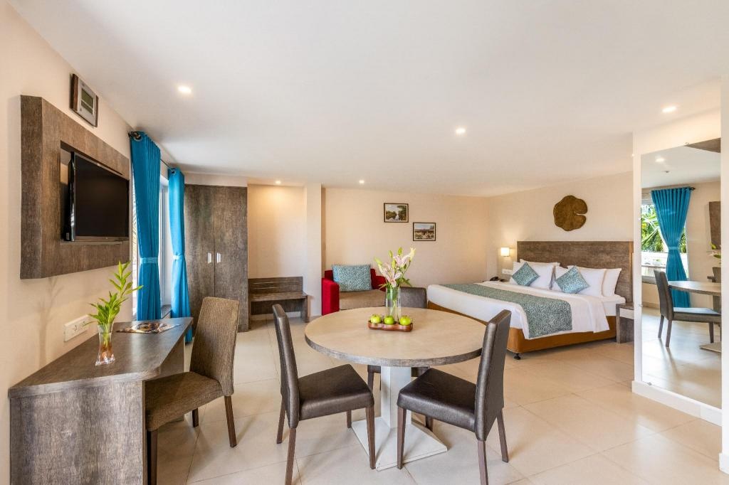 Sterling Goa Varca  Rooms  Indulge Room With Balcony Bedroom 14